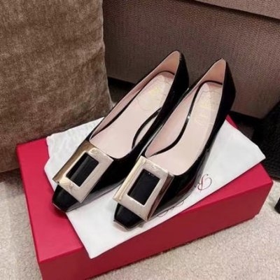 [Roger Vivier] ������� Trapeze Metal Buckle Pumps 22022239
