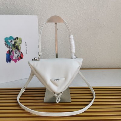 [Prada] ����� �е� ���� ���� Ʈ���̾ޱ۹� 1BA315