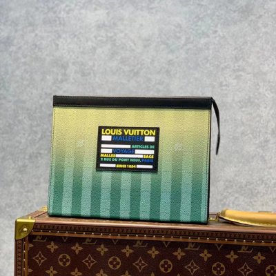 [Louis vuitton] ���̺��� ����Ʈ ������ �׶���Ʈ �׸� M81317