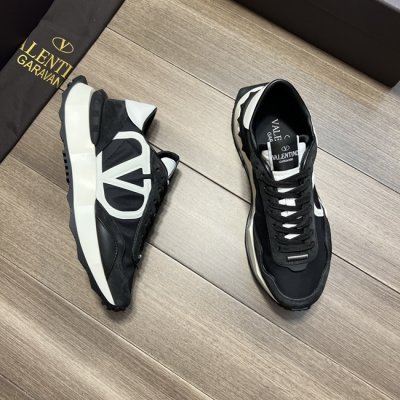 [Valentino] �߷�Ƽ�� V �ΰ� ����Ŀ�� 22062043