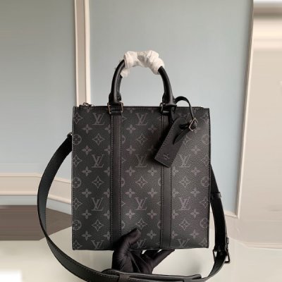 [Louis vuitton] ���̺��� �� �ö� ũ�ν� ��Ŭ���� M46098