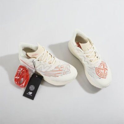 [New Balance] ���߶��� * ������Ϸ��� ��/�� ǻ� RC ����Ʈ V2 22062734