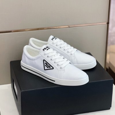 [Prada] ����� �귯�õ� ����Ŀ�� 22081960