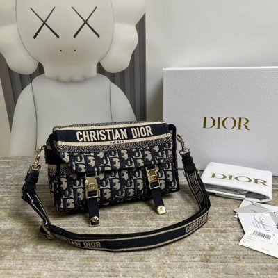 [Dior] ��� ������ũ ķ���� �޽����� ���� M1241