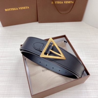 [Bottega Veneta] ���װ� ����Ÿ Ʈ���̾ޱ� ���� ��Ʈ 22100861