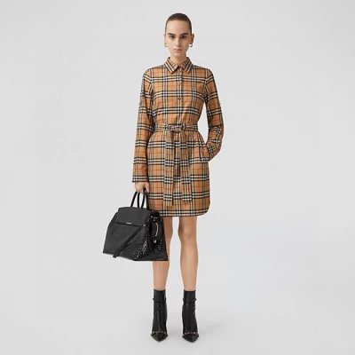 [Burberry] ������ ��Ƽ�� üũ �巹�� 23020833