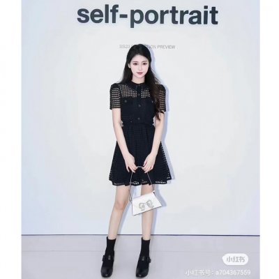 [Self portrait] ���� ��Ʈ����Ʈ ��Ī �巹�� 23051530