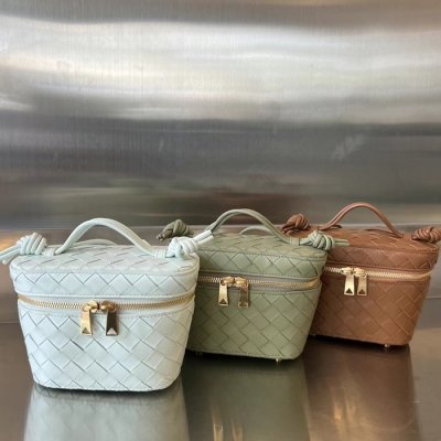 [Bottega Veneta] ���װ� ����Ÿ ��Ʈ��ġ���� �̴� ȭ��ǰ ���̽� 743551