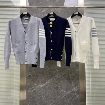 [Thom Browne] ����� ��ư ũ������ V-�� 4-�� ī��� FKC207A00219415