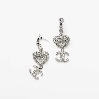 [Chanel] ���� �ǹ� ��Ż �Ҵ�Ʈ �̾ ABC159 B14705 NS703