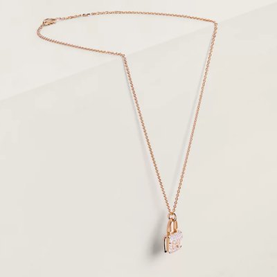 [Hermes] �����޽� Amulettes Constance pendant H121312B 00