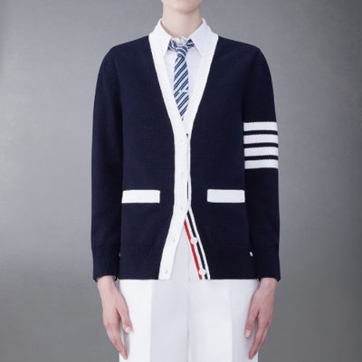 [Thom Browne] ��ư 4-�� ��Ʈ������ ���� ���̳� ī��� FKC564A-Y3017-415
