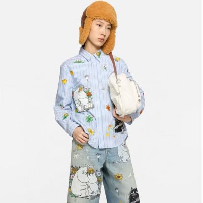 [Acne] ��ũ�� ��Ʃ��� ���� Acne Studios x Moomin FA-UX-SHIR000096