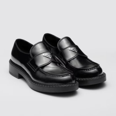 [Prada] ����� ���ݸ� �귯�õ� ���� ���� 2DE127_055_F0002_F_G000