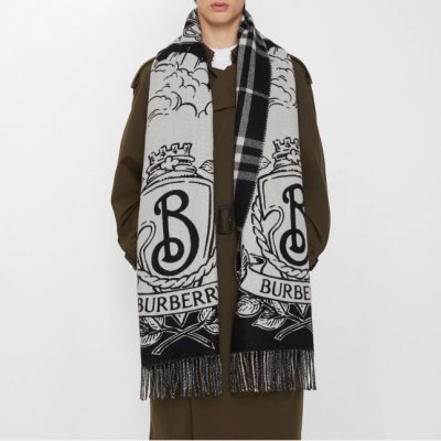 [Burberry] ������ �����ú� ����� ����Ʈ ��ī�� 81093721 