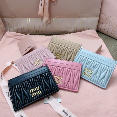 MIU MIU [Miumiu] �̿�̿� ī������ ī��Ȧ�� 5MC076