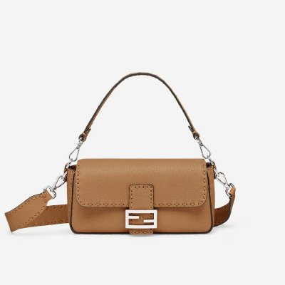 [Fendi] ��� �ٰ�Ʈ �������ƹ� 8BR600ARBBF0EMR
