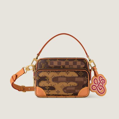 [Louis vuitton] ���̺��� �� ũ�ν� �ٵ� �� M26068