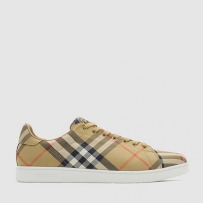 [Burberry] ������ üũ ��Ʈ ����Ŀ�� 81188461