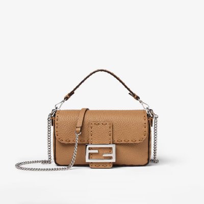 [Fendi] ��� �̴� �ٰ�Ʈ �� 8BS017ARBBF0EMR