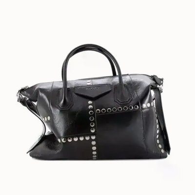 [Givenchy] ����� ��Ƽ���� ����Ʈ �� �̵��