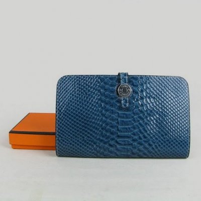 8643 snaker Blue